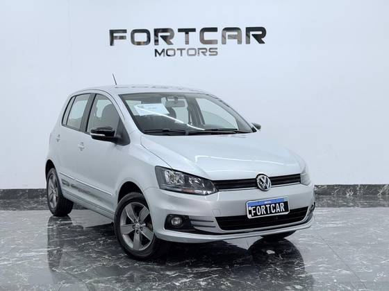 VOLKSWAGEN FOX 1.6 MSI TOTAL FLEX CONNECT 4P MANUAL VOLKSWAGEN FOX 1.6 MSI TOTAL FLEX CONNECT 4P MANUAL
